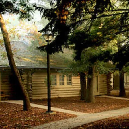 Starved Rock Lodge & Conference Center