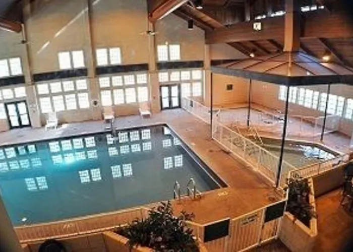 Starved Rock & Conference Center Hotel Utica