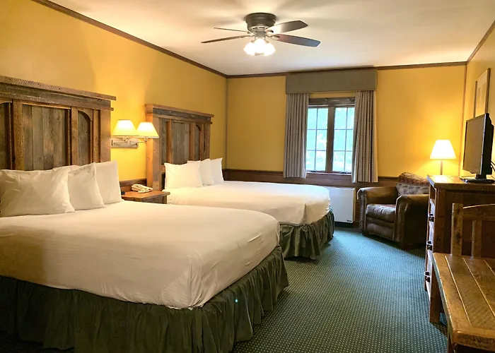 Starved Rock & Conference Center Hotel
