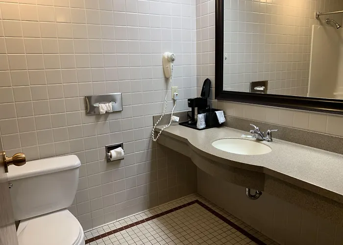 Starved Rock & Conference Center Hotel 3*