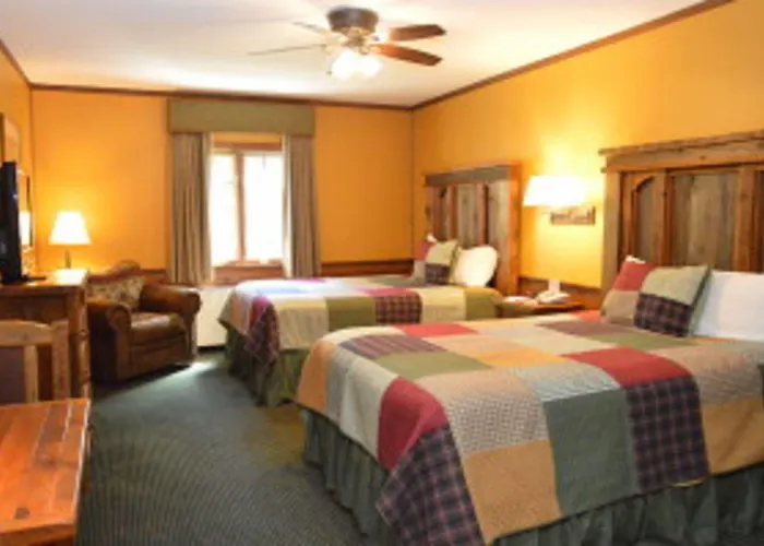 Starved Rock & Conference Center Hotel